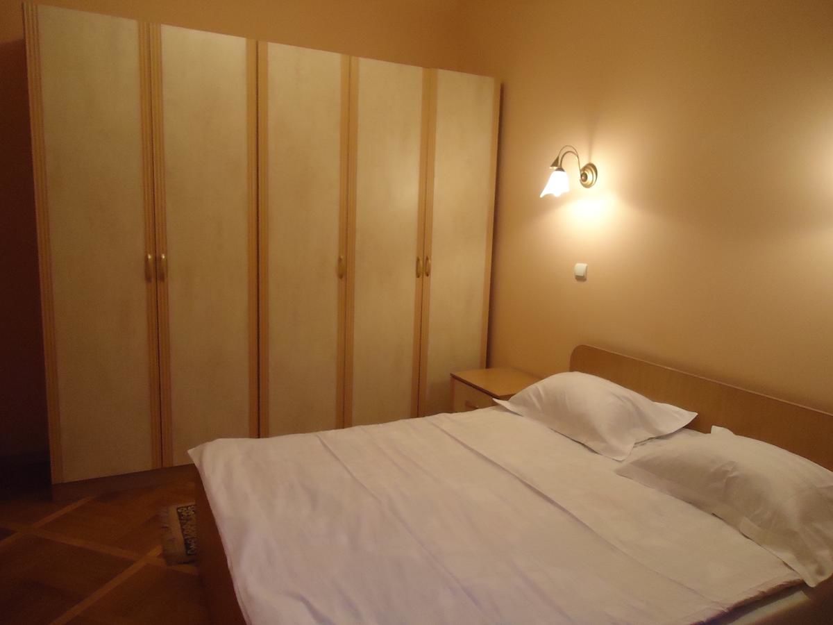 Апартаменты Rentday Apartments - Kiev Киев-18