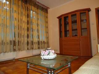 Апартаменты Rentday Apartments - Kiev Киев Апартаменты с 1 спальней: ул. Пушкинская, 12Б-5
